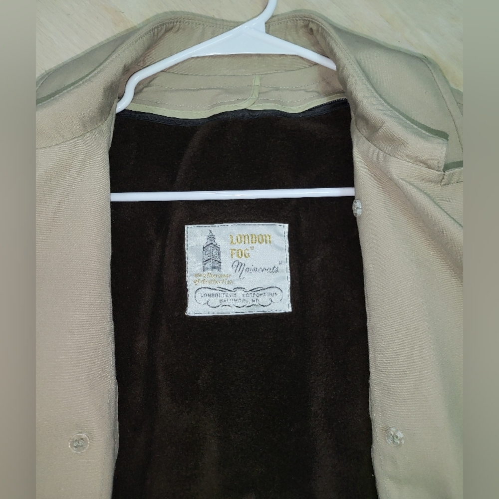 Vintage London Fog Classic Lined Trench Coat - Picture 7 of 9